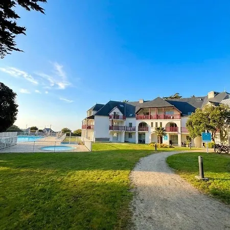 Joli Avec Terrasse Vue Piscine Et Parc - Premium Le Domaine De Cramphore *